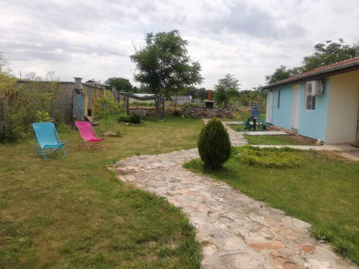 Guest House Viola Езерец Екстериор снимка
