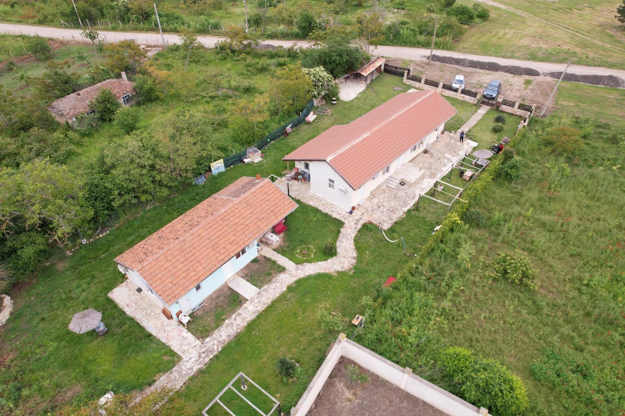 Guest House Viola Езерец Екстериор снимка